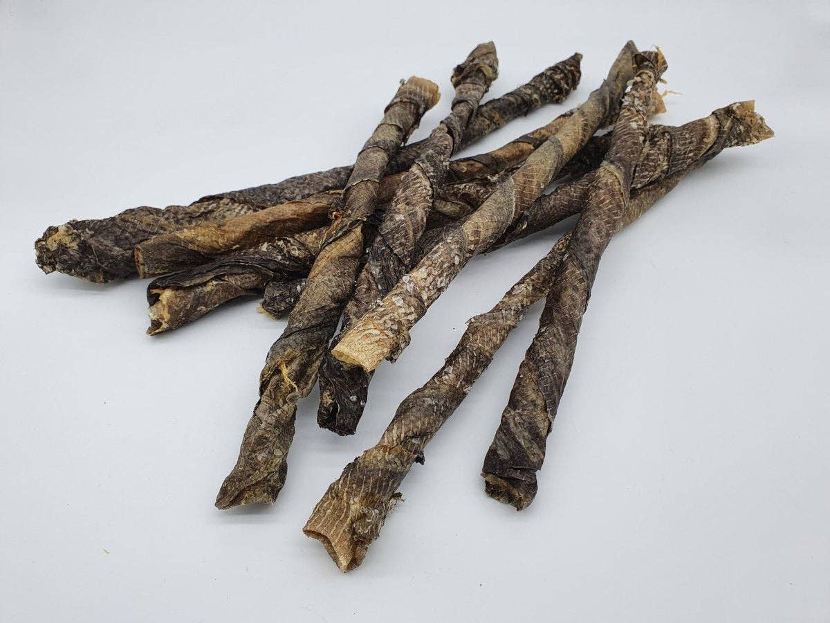 Icelandic Codfish Skin Rolls // Dental Dog Treat // 1 Roll